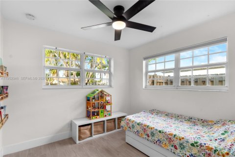 House in Deerfield Beach, Florida 3 bedrooms, 129.51 sq.m. № 2010993 - photo 14