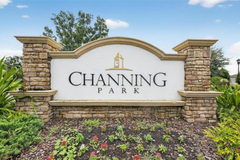 Casa en venta en Fish Hawk, Florida, 4 dormitorios, 222.97 m2 № 1918063 - foto 2