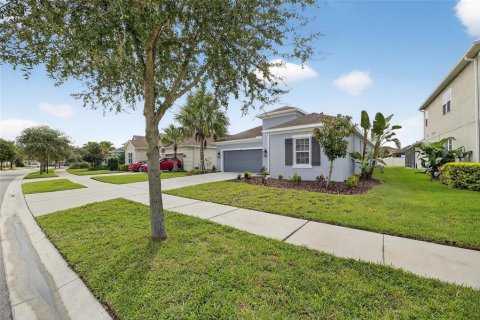 Casa en venta en Fish Hawk, Florida, 4 dormitorios, 222.97 m2 № 1918063 - foto 4