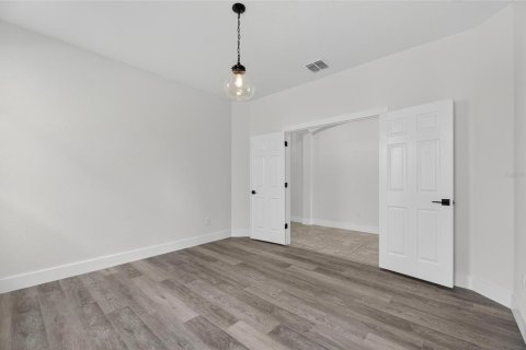 Villa ou maison à vendre à Fish Hawk, Floride: 4 chambres, 222.97 m2 № 1918063 - photo 15