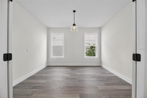 Casa en venta en Fish Hawk, Florida, 4 dormitorios, 222.97 m2 № 1918063 - foto 13