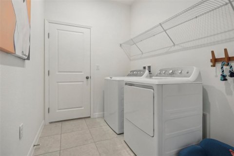 Villa ou maison à vendre à Titusville, Floride: 4 chambres, 205.31 m2 № 1810855 - photo 20