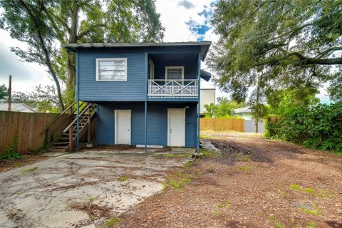 House in Tampa, Florida 4 bedrooms, 154.22 sq.m. № 1725654 - photo 24
