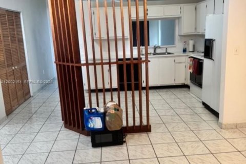 Купить виллу или дом в Майами, Флорида 3 спальни, 131.64м2, № 2066514 - фото 4