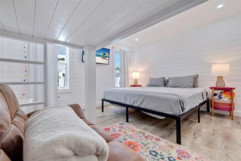 Villa ou maison à vendre à Indian Rocks Beach, Floride: 3 chambres, 133.22 m2 № 1680421 - photo 23