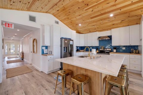 Villa ou maison à vendre à Indian Rocks Beach, Floride: 3 chambres, 133.22 m2 № 1680421 - photo 6