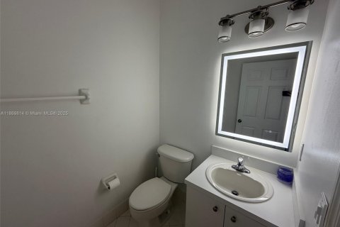 Adosado en alquiler en Homestead, Florida, 4 dormitorios, 143.63 m2 № 1895481 - foto 8