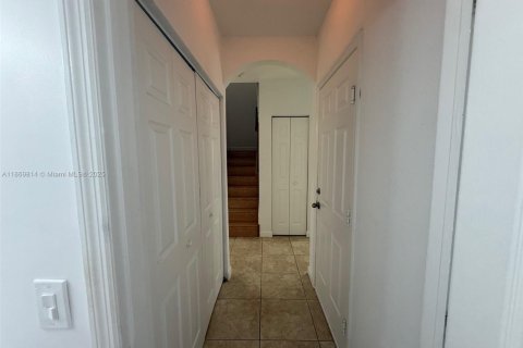 Adosado en alquiler en Homestead, Florida, 4 dormitorios, 143.63 m2 № 1895481 - foto 10