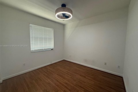 Adosado en alquiler en Homestead, Florida, 4 dormitorios, 143.63 m2 № 1895481 - foto 29