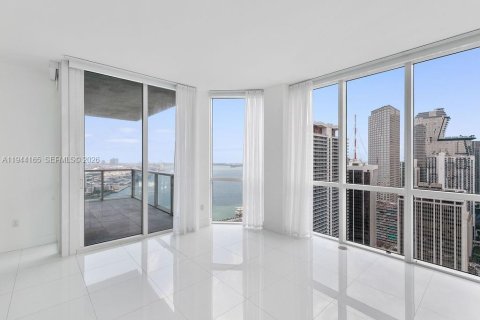 Condo in Miami, Florida, 3 bedrooms  № 2088824 - photo 11
