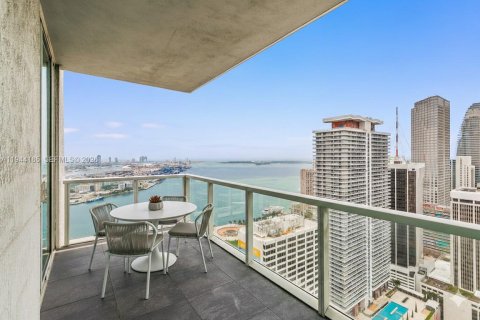 Condo in Miami, Florida, 3 bedrooms  № 2088824 - photo 2
