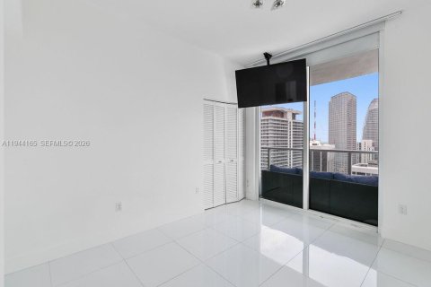 Condo in Miami, Florida, 3 bedrooms  № 2088824 - photo 19