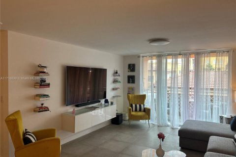 Copropriété à vendre à Miami Beach, Floride: 2 chambres, 104.98 m2 № 1991723 - photo 17