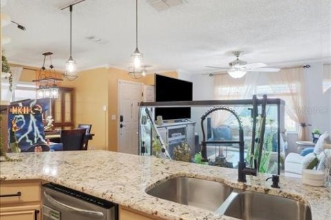 Condominio en venta en Winter Haven, Florida, 2 dormitorios, 86.4 m2 № 2211460 - foto 6