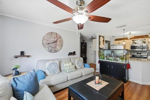 Condominio en venta en Winter Haven, Florida, 2 dormitorios, 86.4 m2 № 2211460 - foto 4
