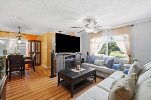 Condominio en venta en Winter Haven, Florida, 2 dormitorios, 86.4 m2 № 2211460 - foto 5