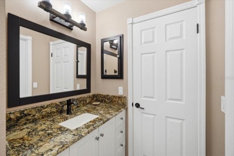 Condominio en venta en Winter Haven, Florida, 2 dormitorios, 86.4 m2 № 2211460 - foto 17