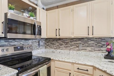 Condominio en venta en Winter Haven, Florida, 2 dormitorios, 86.4 m2 № 2211460 - foto 9