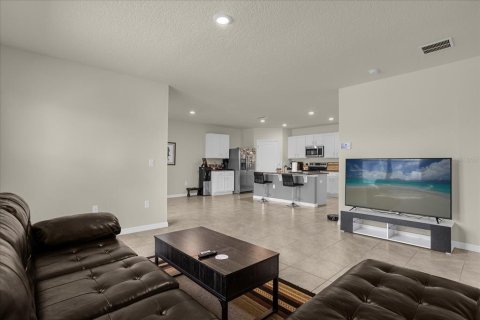 Villa ou maison à vendre à Auburndale, Floride: 4 chambres, 171.96 m2 № 2272802 - photo 18