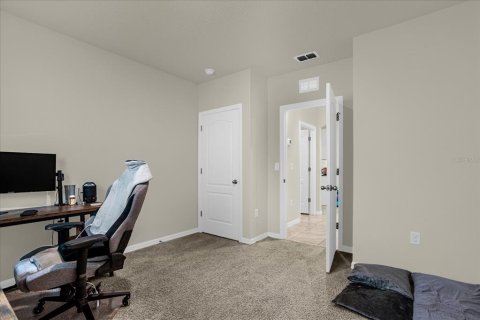 Villa ou maison à vendre à Auburndale, Floride: 4 chambres, 171.96 m2 № 2272802 - photo 11