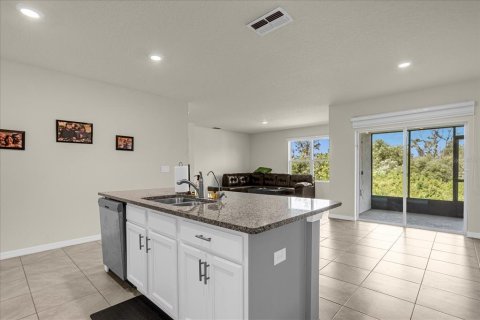 Villa ou maison à vendre à Auburndale, Floride: 4 chambres, 171.96 m2 № 2272802 - photo 16