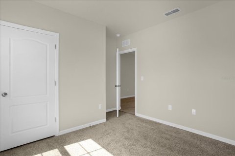 Villa ou maison à vendre à Auburndale, Floride: 4 chambres, 171.96 m2 № 2272802 - photo 5
