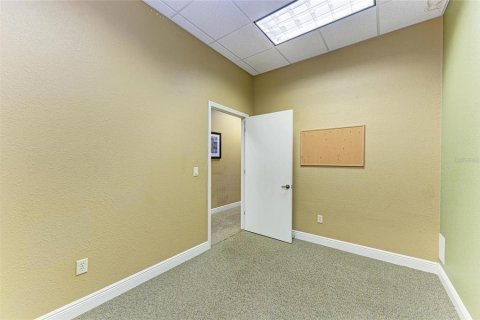 Propiedad comercial en venta en Largo, Florida, 154.22 m2 № 1833079 - foto 25