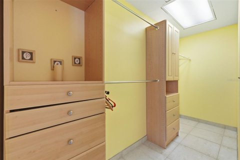 Купить виллу или дом в Лейк-Альфред, Флорида 15 комнат, 198.35м2, № 2116647 - фото 30