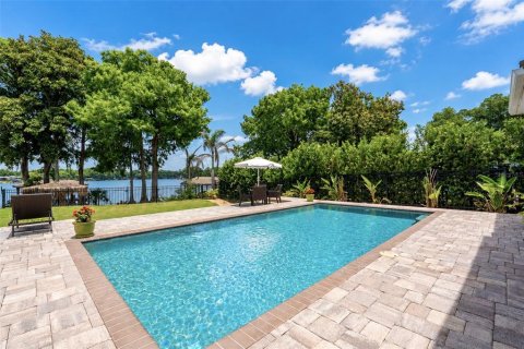 House in Winter Park, Florida 6 bedrooms, 387.68 sq.m. № 2209745 - photo 12