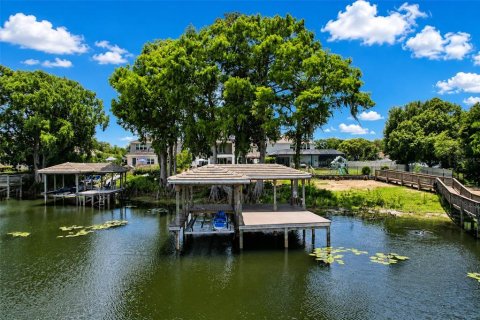 House in Winter Park, Florida 6 bedrooms, 387.68 sq.m. № 2209745 - photo 9