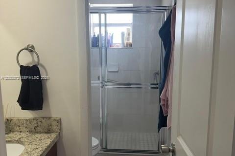 Apartamento en alquiler en Miami, Florida, 2 dormitorios, 79.43 m2 № 2066891 - foto 8