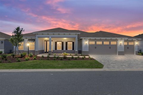 Casa en Ocala, Florida 2 dormitorios, 199.28 m2 № 2230601