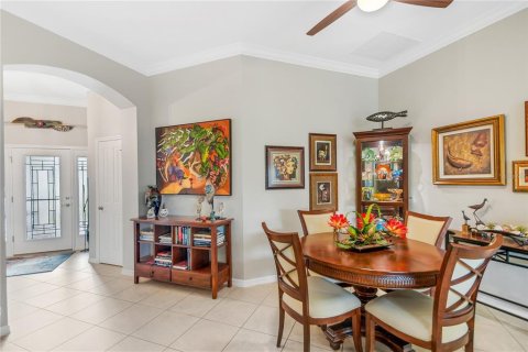 Villa ou maison à vendre à The Villages, Floride: 3 chambres, 181.72 m2 № 2406606 - photo 10
