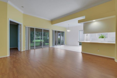 Villa ou maison à vendre à Palm Beach Gardens, Floride: 3 chambres, 188.41 m2 № 2372403 - photo 17