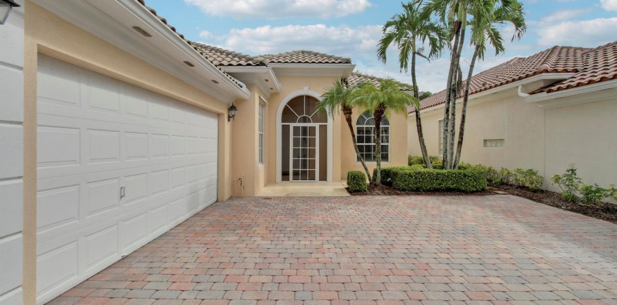 Villa ou maison à Palm Beach Gardens, Floride 3 chambres, 188.41 m2 № 2372403