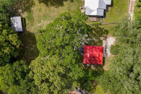 House in Ocala, Florida 3 bedrooms, 89.19 sq.m. № 2100689 - photo 4