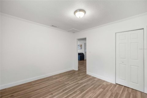 House in Ocala, Florida 3 bedrooms, 89.19 sq.m. № 2100689 - photo 20