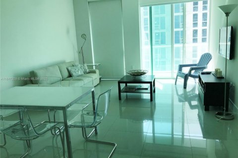 Condominio en venta en Miami, Florida, 1 dormitorio, 74.88 m2 № 1845600 - foto 21
