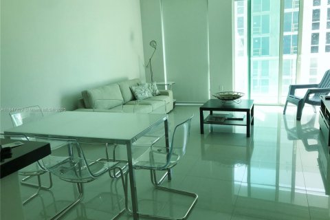 Condominio en venta en Miami, Florida, 1 dormitorio, 74.88 m2 № 1845600 - foto 22