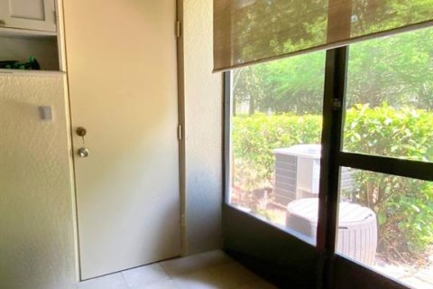 Touwnhouse à vendre à Sanford, Floride: 2 chambres, 100.15 m2 № 1684658 - photo 14