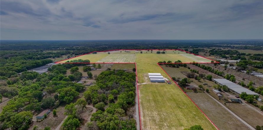 Terreno en Eustis, Florida № 1913451