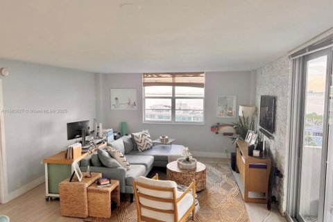Copropriété à louer à Miami Beach, Floride: 1 chambre, 91.51 m2 № 1929765 - photo 4