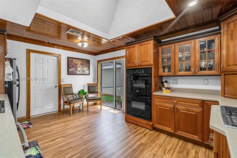 House in Homestead, Florida 2 bedrooms, 120.96 sq.m. № 2080748 - photo 16