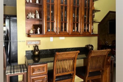 Купить виллу или дом в Пальметто-Бей, Флорида 2 спальни, 174.56м2, № 1940031 - фото 7
