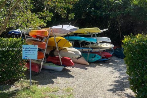 Condominio en alquiler en Tavernier, Florida, 2 dormitorios, 73.76 m2 № 1992164 - foto 18