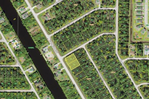 Terreno en venta en Port Charlotte, Florida № 1112860 - foto 2