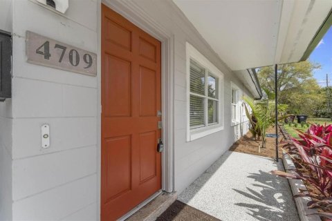 House in Orlando, Florida 3 bedrooms, 117.06 sq.m. № 1917860 - photo 3