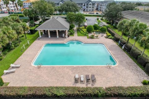 Touwnhouse à vendre à Davenport, Floride: 2 chambres, 117.71 m2 № 2123349 - photo 4
