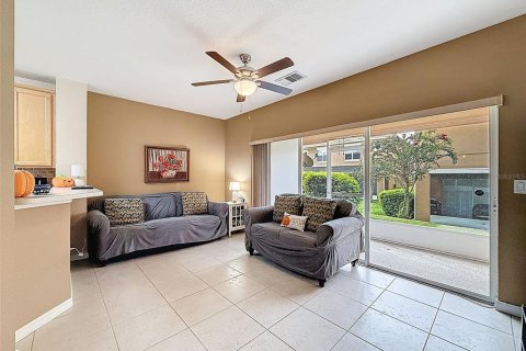 Touwnhouse à vendre à Davenport, Floride: 2 chambres, 117.71 m2 № 2123349 - photo 8