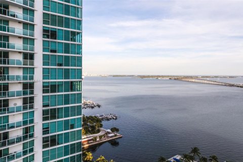 Condo in Miami, Florida, 2 bedrooms  № 2052736 - photo 6